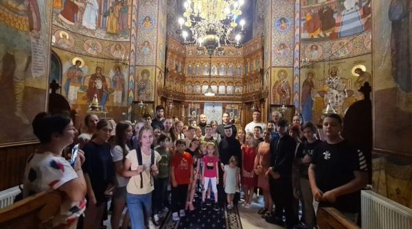 noaptea muzeelor la sate in arhiepiscopia targovistei galerie foto