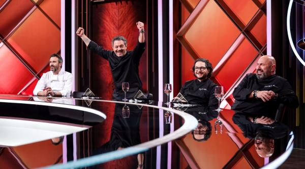 cea mai mica femeie din lume la chefi la cutite am cele mai mici palme si talpi cum arata foto