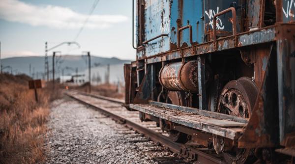 nou incident feroviar un tren a fost oprit dupa ce o sina de cale ferata s a rupt
