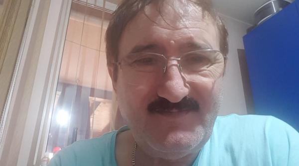 am fost un mare consumator de pacanele cornel palade momentul care i a schimbat viata am vazut ca vine spre mine un rau de lumina