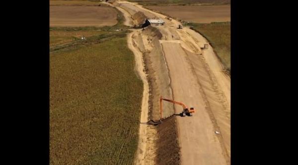 grindeanu contrazis de cnair le platim in continuare salariile e inadmisibil domnule ministru daca nu sunteti in stare sa faceti treaba lasati pe altcineva