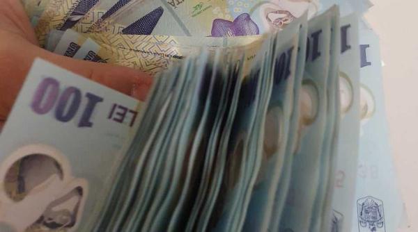 cu cat va creste salariul minim de la 1 octombrie 2023 ministrul finantelor cresterea a fost agreata in coalitia de guvernare