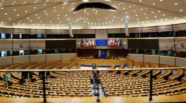 regulile de transparenta revizuite de parlamentul european dupa scandalul qatargate