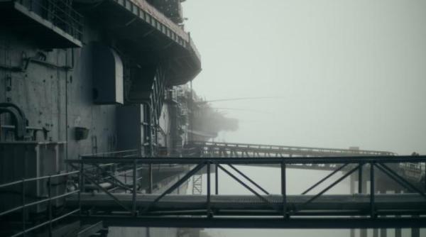 ucraina atac masiv asupra flotei ruse de la marea neagra portul sevastopol in flacari un submarin si o nava au fost grav avariate video foto