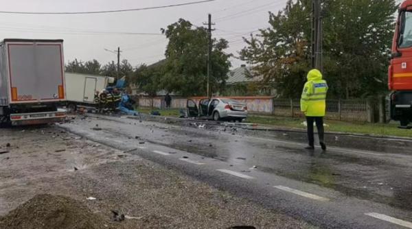 drumul mortii a mai luat o viata o adolescenta a murit si patru persoane au fost ranite intr un accident pe dn2 e85 video