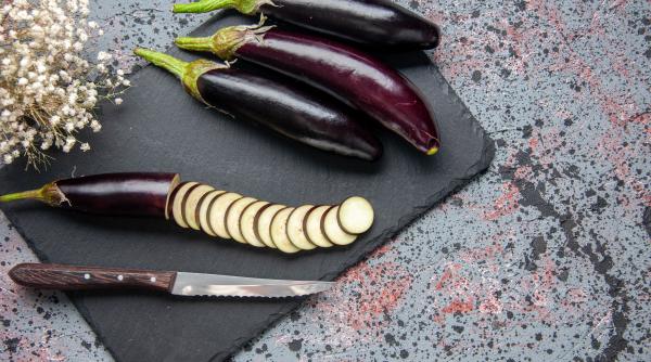 salata de vinete cucereste inima oricarui roman sustine mihaela bilic leguma versatila de la fel principal la desert