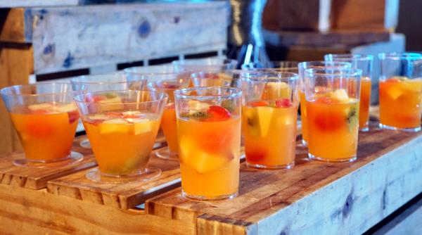 bauturile care ti curata bauturile care elimina toxinele din corp trebuie consumate dimineata laptele auriu ajutor urias