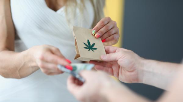 ce este hhc noul drog preferat in randul tinerilor din romania e diferit de thc