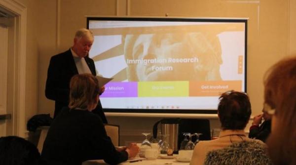 forumul de cercetare in domeniul imigratiei immigration research forum o cale spre rezilienta identitara