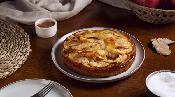 prajitura rasturnata cu mere desertul preferat al sezonului reteta clasica