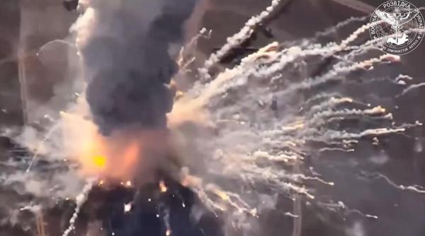 ucraina sustine ca ar fi produs daune grave la o baza aeriana rusa din crimeea video