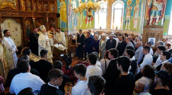 hramul bisericii parohiei sfantului voievod neagoe basarab sarbatorit in arhiepiscopia targovistei