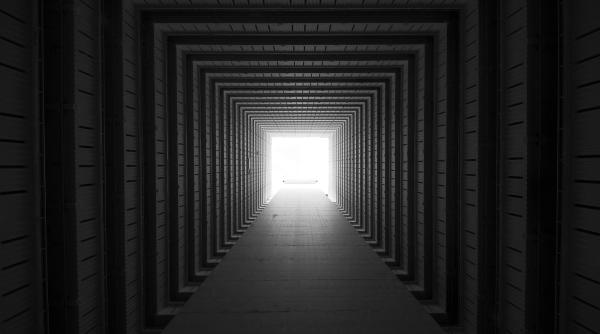 tunelurile secrete din timpul celui de al doilea razboi mondial au fost deschise publicului intr o tara din europa