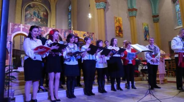 la biserica am gasit romanii pe care ii cautam cum a luat fiinta corul romanilor din luxemburg voci din carpati