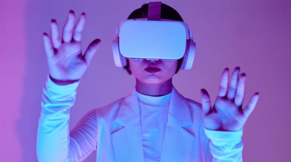 pericolul din spatele ochelarilor de realitate virtuala psihologul radu leca avem de a face cu o scadere a natalitatii la nivel mondial lumea se va strica si mai tare in urmatorii ani video