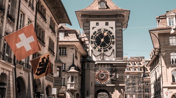 protest pentru clima in berna elvetia zecii de de mii de oameni au iesit pe strazi