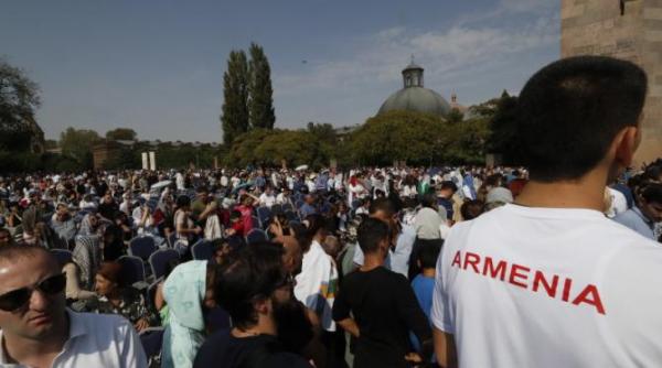 ultimul autobuz cu refugiati a plecat din regiunea nagorno karabah