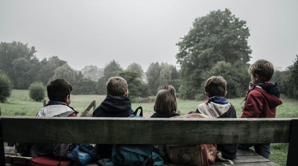 caz ingrijorator la o scoala peste 60 de copii au ajuns la spital dupa ce au mancat bomboane cu canabis foto