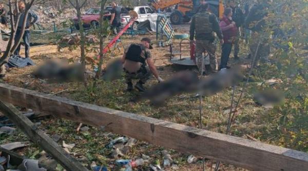 reactia ucrainei dupa atacul asupra orasului hroza volodimir zelenski teroarea ruseasca trebuie sa fie oprita