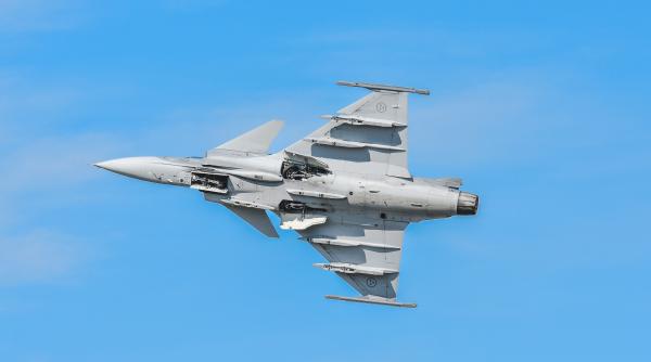 suedia conditioneaza trimiterea de avioane in ucraina de aderarea tarii la nato reuters