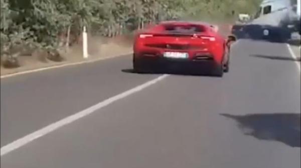 tragedie la un raliu de lux doi turisti elvetieni carbonizati intr un ferrari video