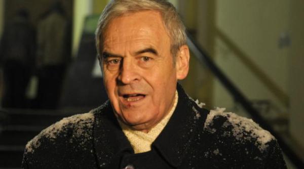 decizia de retragere a ordinului steaua romaniei a lui laszlo tokes confirmata de catre instanta suprema si este irevocabila