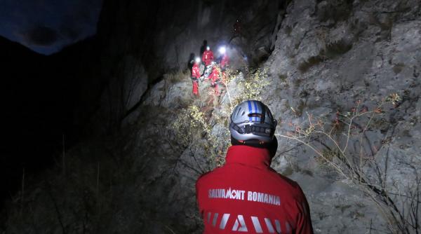11 irlandezi s au ratacit in muntii rodnei salvamontistii intervin pentru a i gasi