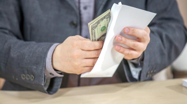 radu ganescu raspuns pentru pacientii care intreaba ce sa dau la medic am avut prostul obicei sa ascundem totul sub pres video