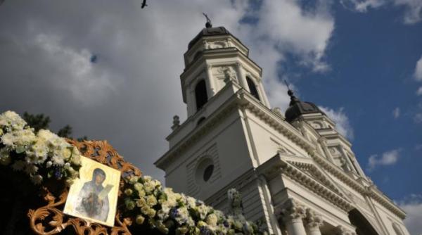 dan ciachir detaliu despre moastele sfintei parascheva putina lume stie ca