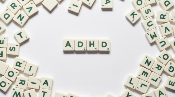 adhd o conditie mai raspandita decat s a stiut pana acum asociat copiilor poate afecta orice grupa de varsta