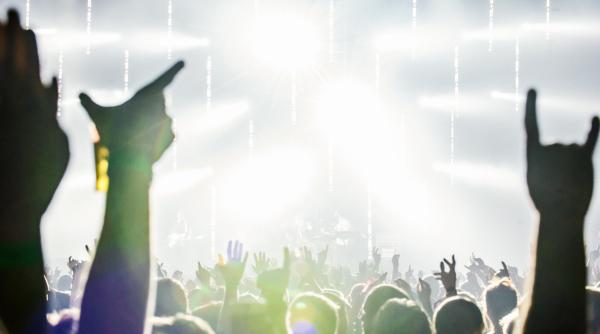 mircea baniciu si nicu covaci faza tare dupa zeci de ani corneliu vaida si rockerii lacrimeaza nu i asa