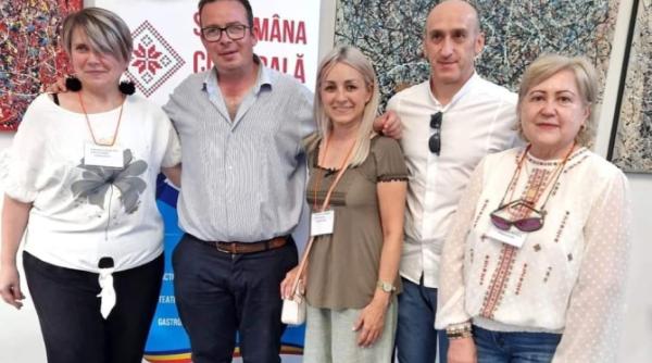 cum a iesit saptamana culturala romaneasca organizata de un spaniol am pornit de la figura lui mircea eliade video