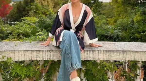 papucii din blana de oaie cu care loredana groza a facut furori printre fashioniste