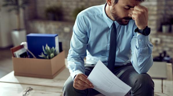 romanii din diaspora care vor sa investeasca in tara alungati de politica de functionare spaga in dreapta spaga in stanga drept de autor drept de smecher video