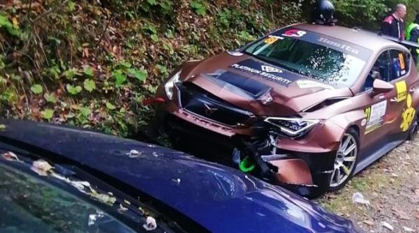 un barbat a fost spulberat de o masina de curse la trofeul campulung muscel 2023