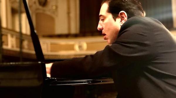 pianistul turc fazil say s a ales cu anularea concertelor dupa ce a sustinut public palestina