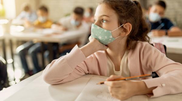 curtea de conturi a publicat primul raport privind medicamentele folosite in perioada pandemiei achizitiile au fost afectate