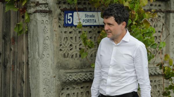 nicusor dan spune ca bucurestenii i au cerut luminite si le va da ramane intrebarea apa calda cand