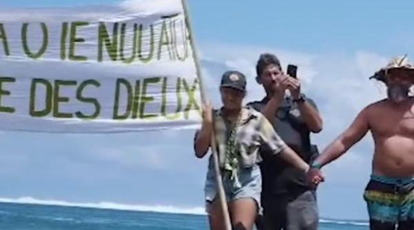 proteste in tahiti nu spunem nu jocurilor olimpice dar spunem nu turnului