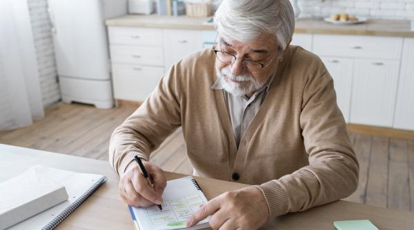 cresc pensiile prof cosea atrage atentia asupra recalcularii