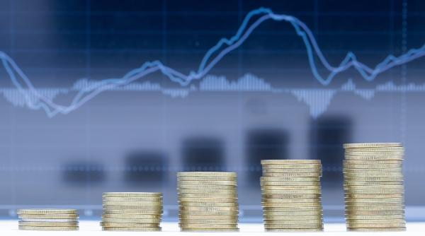 inflatia scade pretul petrolului creste soc dupa soc dupa soc