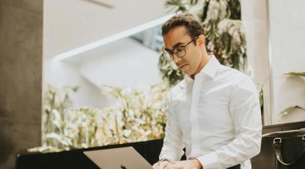 cum sunt intampinati functionarii anaf in multinationale ei stiu cand vine