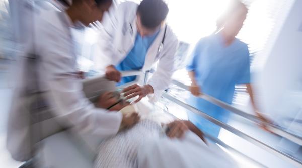 12 persoane aflate la o nunta au murit dupa ce au consumat alcool de contrabanda