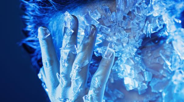 400 de oameni criogenati asteapta invierea ce riscuri presupune dezghetul fortat