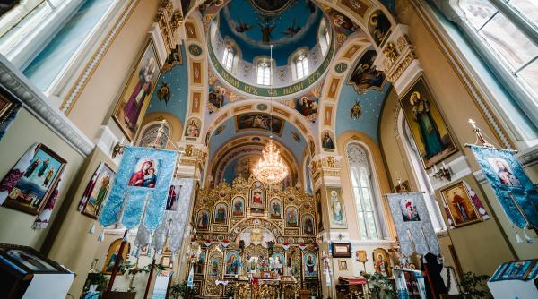 calendar crestin ortodox sarbatoare 30 octombrie 2023