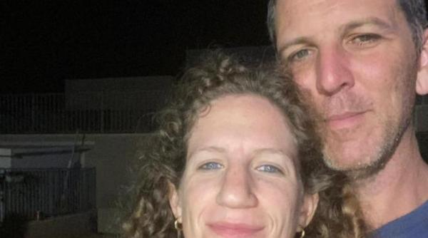 ela chaimi sotia romanului tinut ostatic cum a inceput cosmarul acest detaliu nu parea ca are importanta dar ce a urmat e inspaimantator