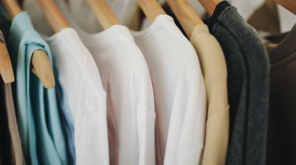 primarul constantin toma faza tare despre un magazin din buzau oamenii credeau ca e marfa din germania video