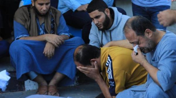 alt bombardament asupra taberei de refugiati din gaza idf se apropie cu atacul de un spital imagini cu dezastrul lasat in urma