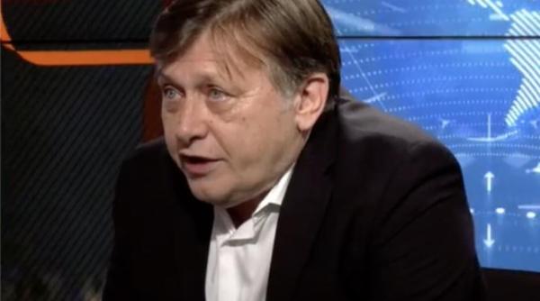 crin antonescu nu va putea sa cada parisul si sa ramana bucurestiul avem de a face cu ceva extrem de periculos si extrem de aproape