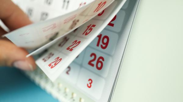 cate zile libere vor avea romanii de sfantul andrei si 1 decembrie